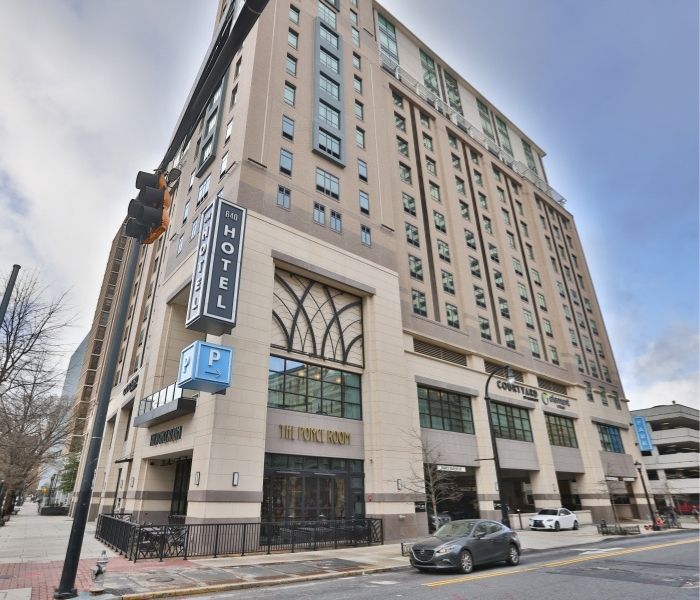 640 Peachtree Garage | iParkit Atlanta Parking